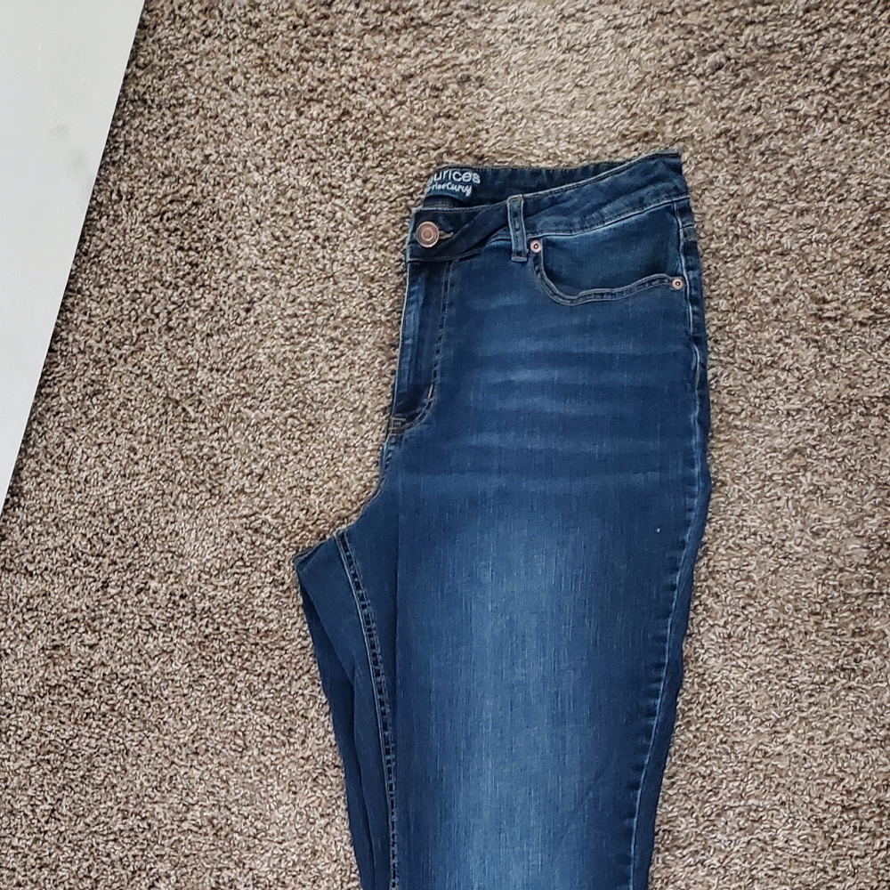 Maurices Size 18 High Rise Curvy X-long (34-35 inseam)
